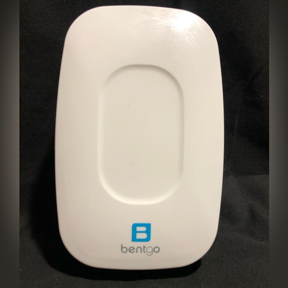 BENTGO 6 PC LUNCH CONTAINER, INCLUDES FORK AND KNIFE, MISSING THE SPOON - Picture 2 of 8